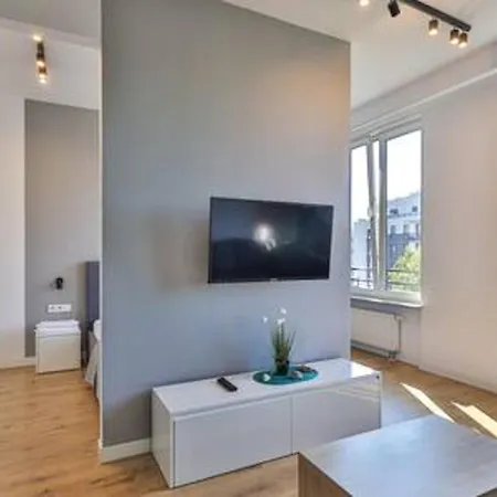 Apartment Slawinska Wola Warsaw